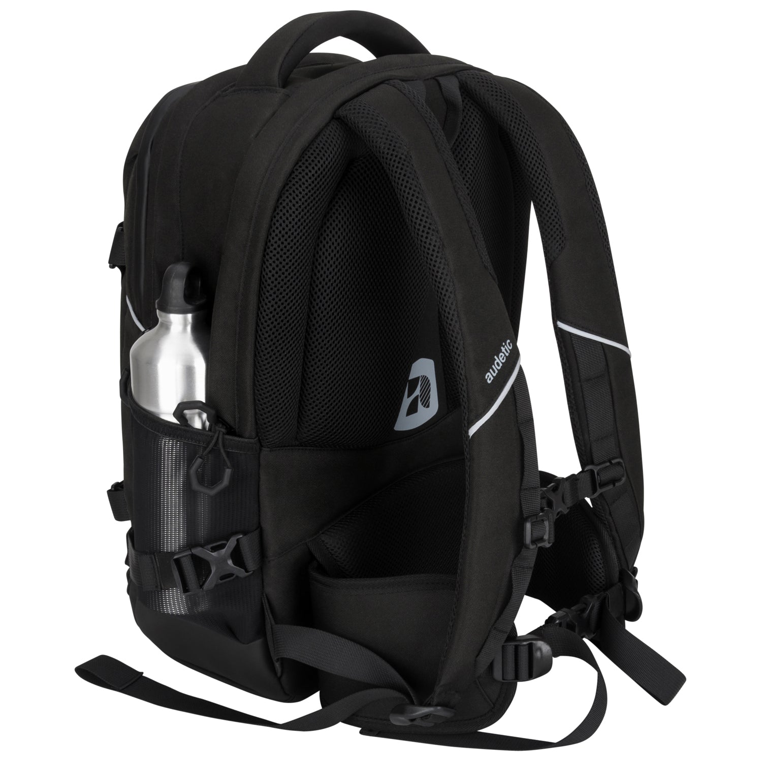 Schwarzer Schulrucksack COSMO von Audetic mit gepolstertem Rücken, breiten Schultergurten und Wasserflasche in seitlicher Netztasche
